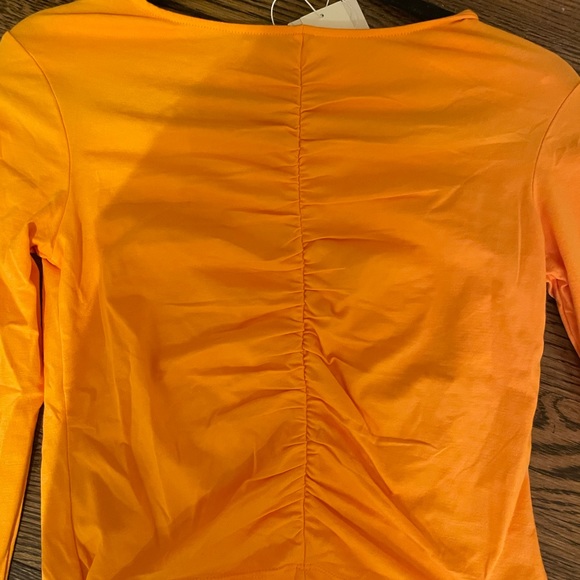 Ruched Zara long sleeve top - Picture 2 of 2